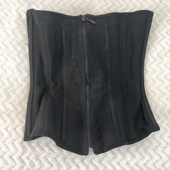 Zarey Girdle Med - Picture 1 of 2